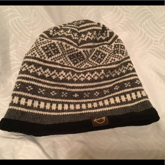 Weatherproof beanie, EUC, grey & cream print - Picture 1 of 7